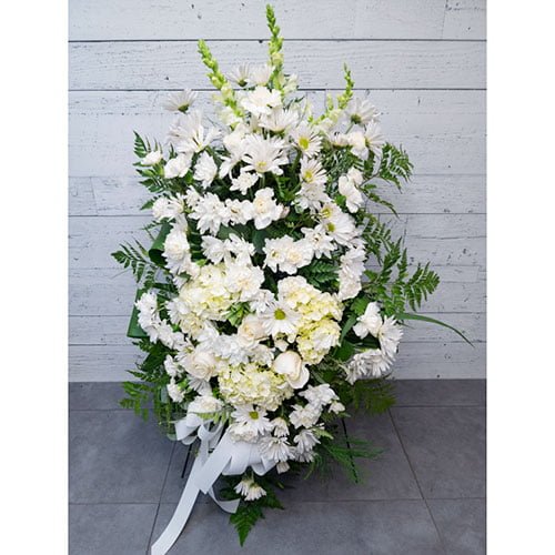 Arrangement of white flowers